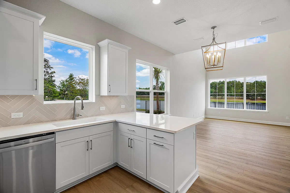 4 bed, 3.5 bath, 1966 sqft, $3,700 — Photo 3