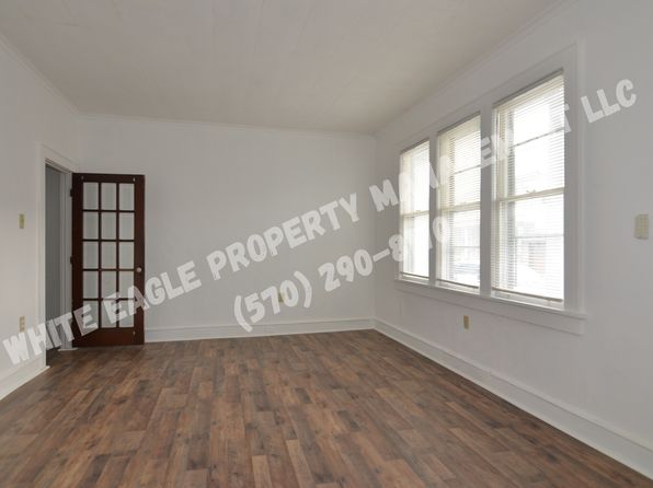 208 Olyphant Ct #A