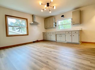 1960 W 27th St FLOOR 2, Erie, PA 16508