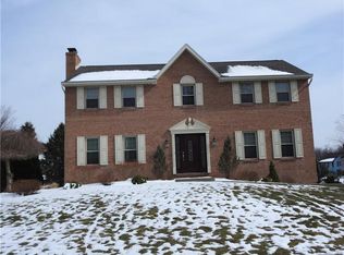 5066 Fountainwood Dr, Gibsonia, PA 15044