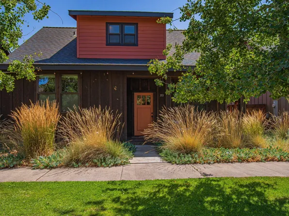 353 E Aspenwood Ave, Sisters, OR 97759