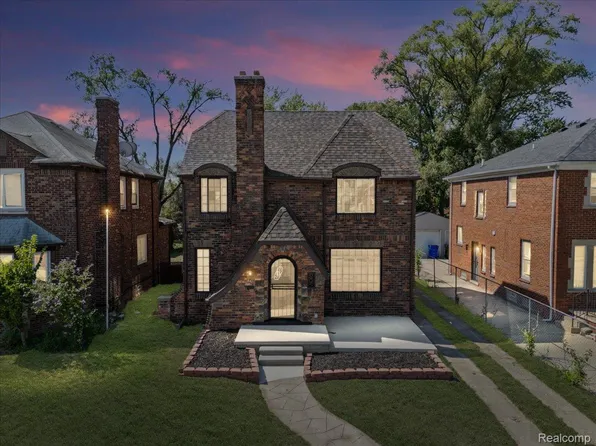 18451 Ohio St, Detroit, MI 48221