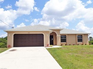 3404 10th St SW, Lehigh Acres, FL 33976