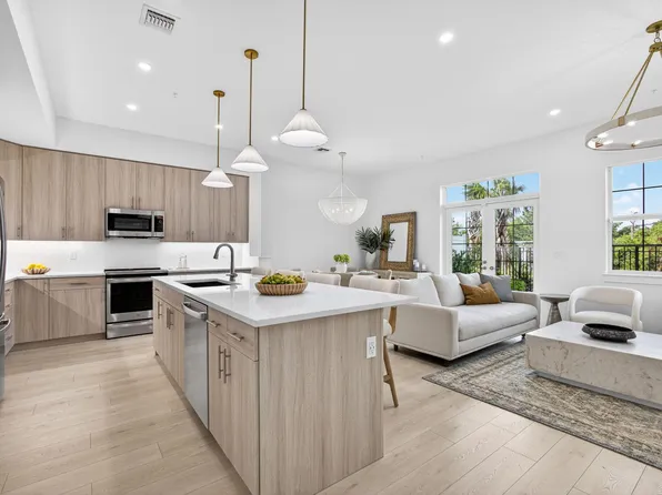 135 Water Pointe Place #22, Jupiter, FL 33477