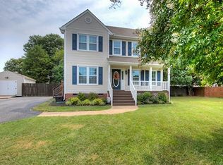 14215 Thrushwood Ct, Chester, VA 23831