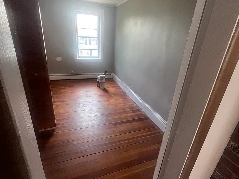 16 Roma St #2 — Photo 8