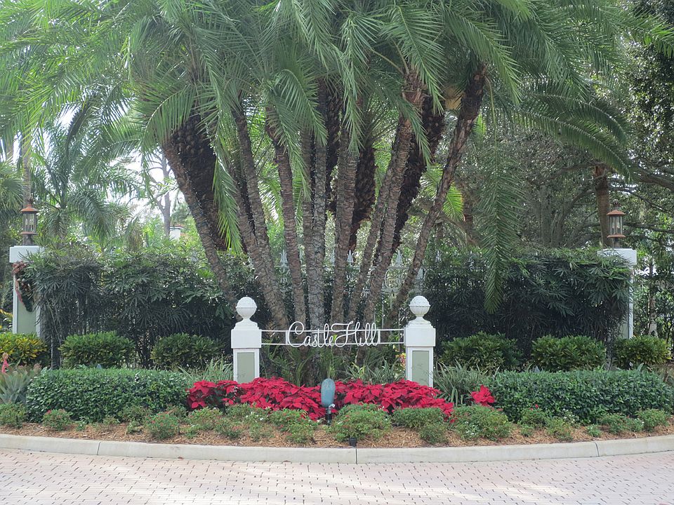 1st image of 5 Castle Hill Way
