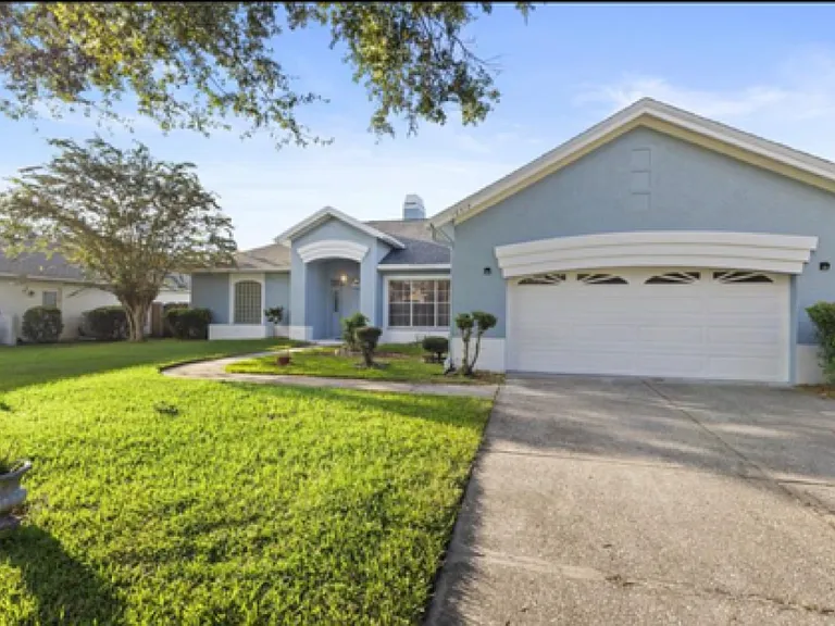 Blenheim Dr — Photo 18