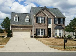11733 Planters Estates Dr, Charlotte, NC 28278