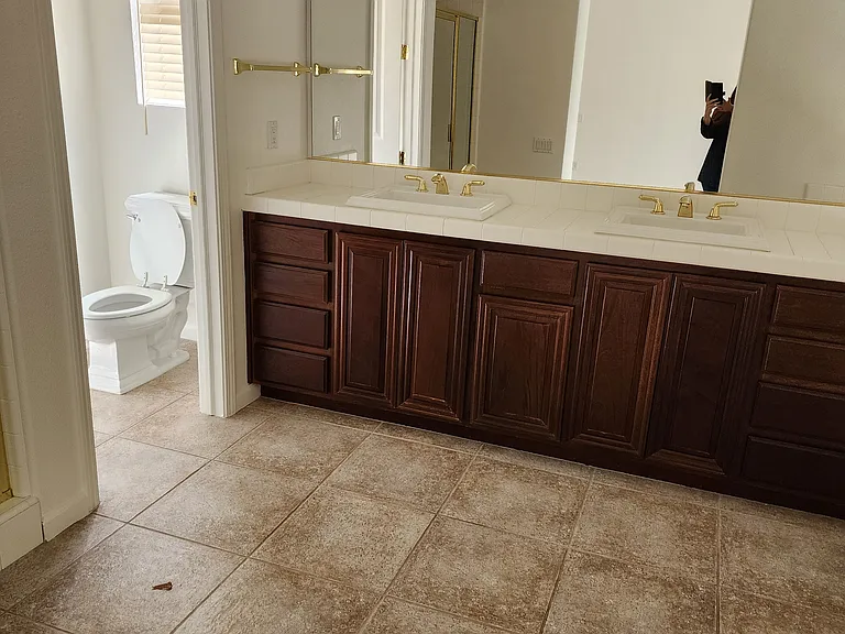 5066 Mertola Dr — Photo 13