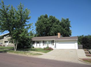 3012 S Holly Ave, Sioux Falls, SD 57105