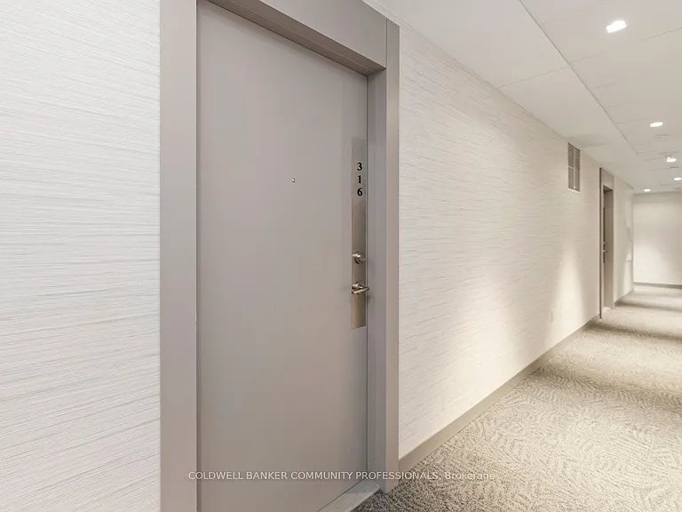 3220 Sheppard Ave E #16 — Photo 6