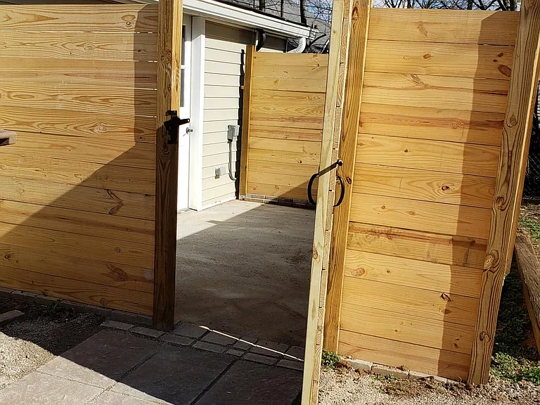 5907 Robertson Ave — Photo 16
