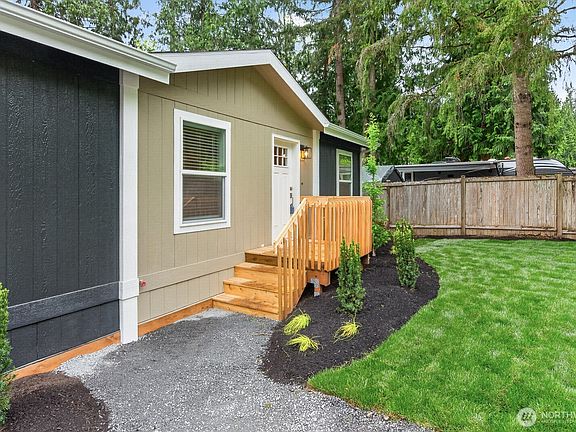 2nd image of 21326 119th Street NE