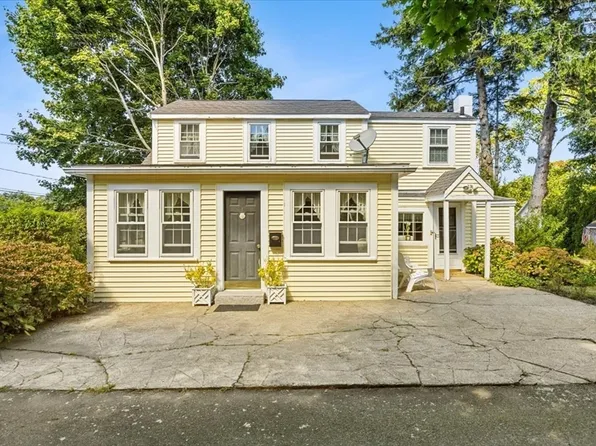 9 Lantern Ln, Scituate, MA 02066