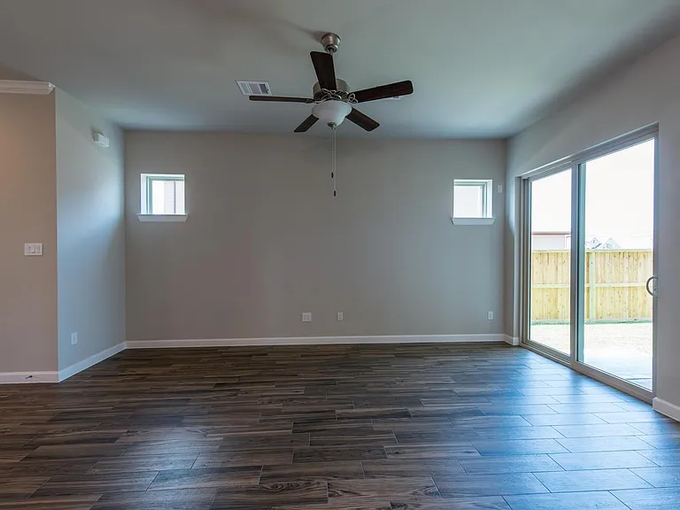 6011 Dark Kite Trl — Photo 12
