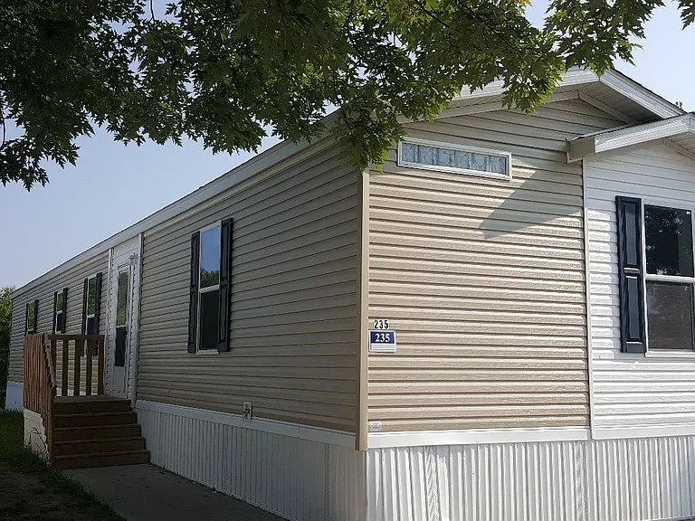Five Seasons Davenport — Photo 48