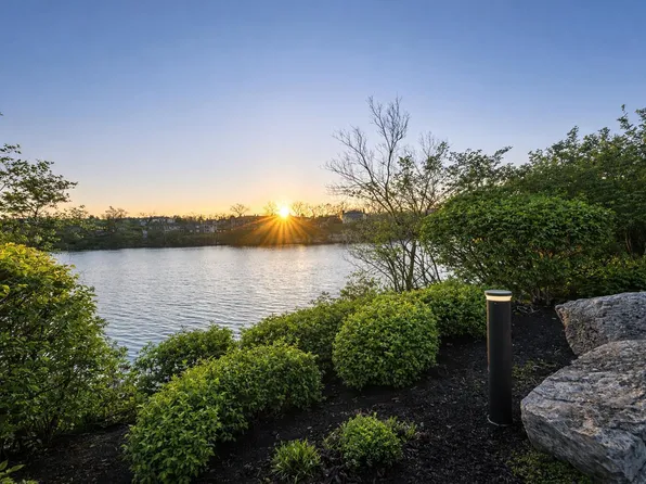 1370 Lake Shore Dr #148, Columbus, OH 43204
