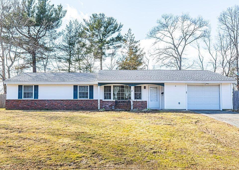 1st image of 19 Cerel Cir