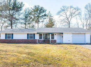 19 Cerel Cir, Brockton, MA 02302