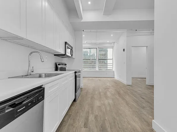 248 West 35th Street image 1 of 9