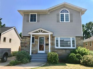 14 Cliff Rd, Saint Catharines, ON L2R3W1