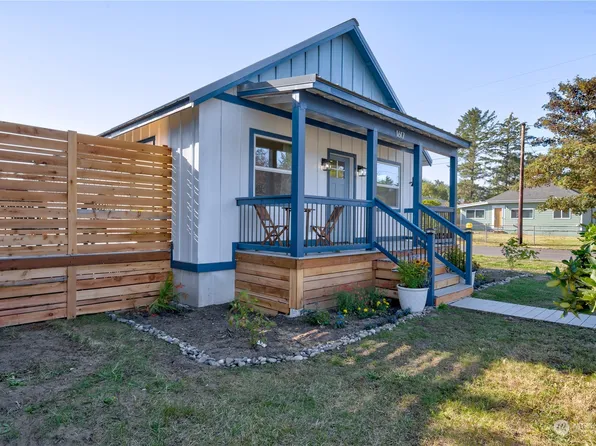 1617 Washington Avenue N, Long Beach, WA 98631