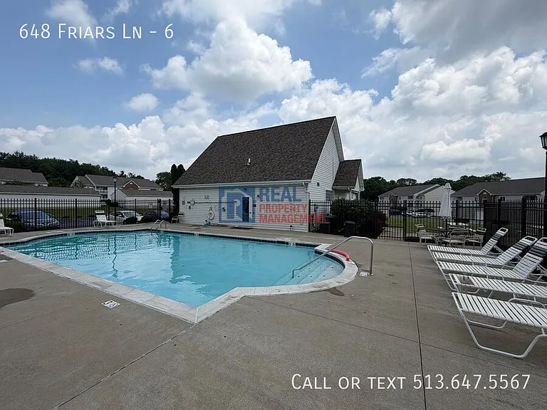 648 Friars Ln #6 — Photo 18