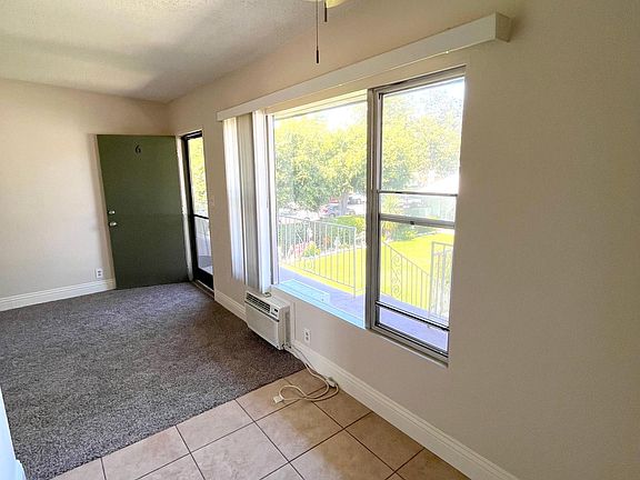 4th image of 146 S Princeton Ave APT 5