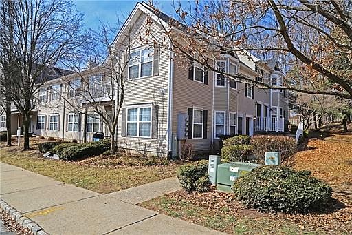 1st image of 1008 Cypress Ln