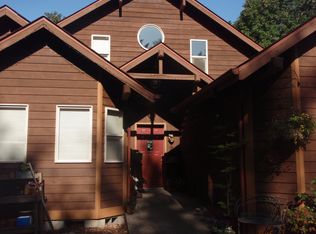 516 Flora Vista Rd NE, Olympia, WA 98506