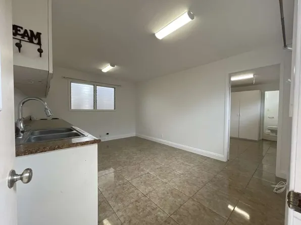 970 Kalawai Pl, Kailua, HI 96734