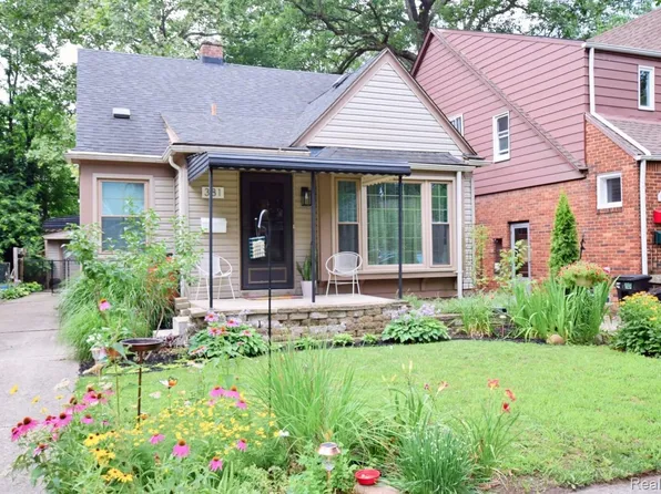 381 W Chesterfield St, Ferndale, MI 48220