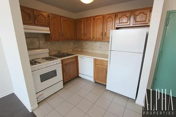Rented by Alpha Properties NYC I LLC | media 5