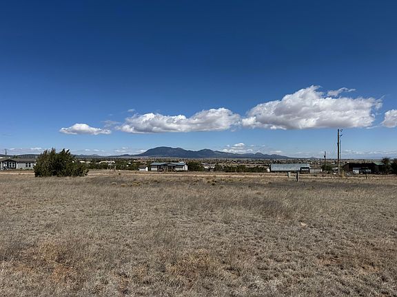 3rd image of 14 Range Rd