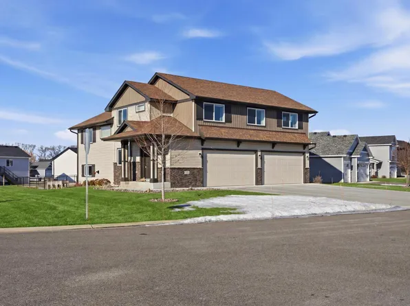 7880 Gunner Dr, Clear Lake, MN 55319