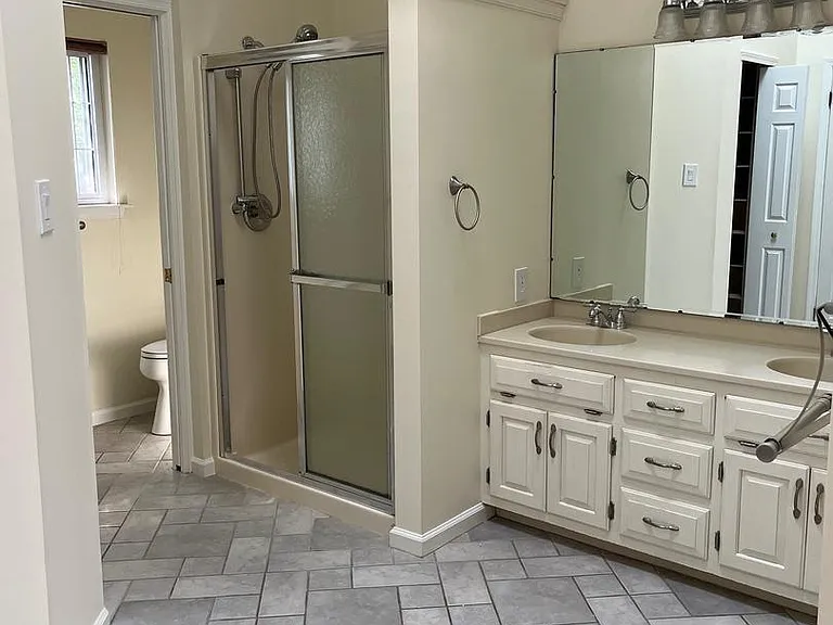 20 Lantern Ln #20 — Photo 8