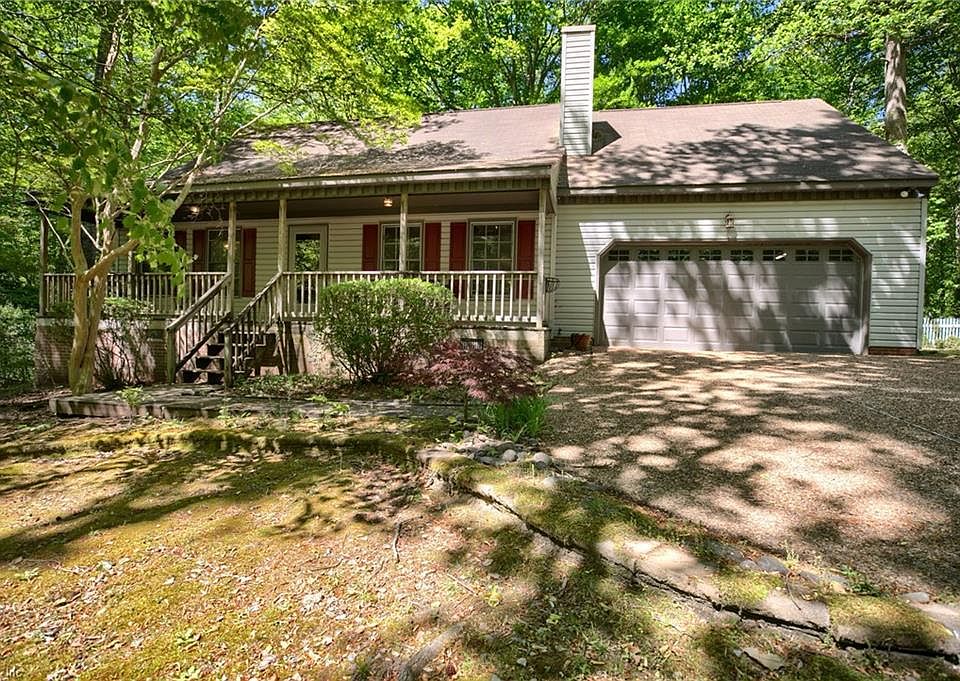 1st image of 106 Fleetney Cir
