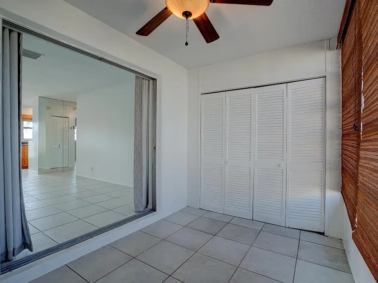 2111 NE 1st Ct #203 — Photo 17