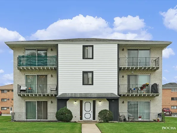 7321 W 85th Pl APT 3B, Bridgeview, IL 60455