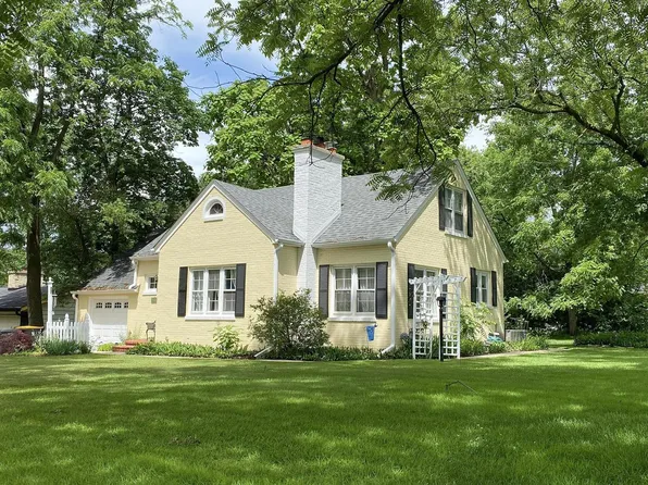 1234 North 122nd STREET, Wauwatosa, WI 53226