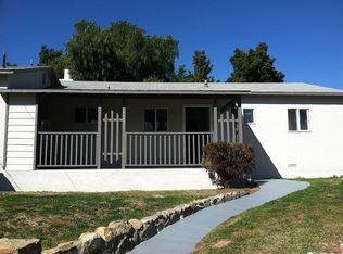 242-44 E View St, Fallbrook, CA 92028
