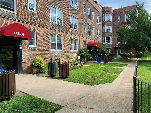 141-39 Union Tpke APT 1O, Flushing, NY 11367