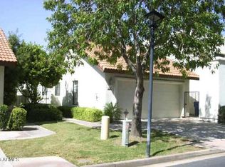 8854 S Taylor Dr, Tempe, AZ 85284
