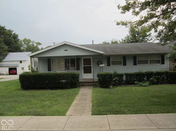 301 Osborne Ave, Pittsboro, IN 46167