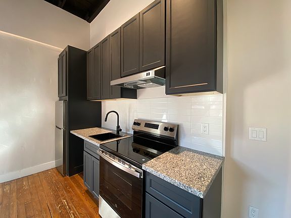 3rd image of 1714 S Saint Marys St APT 7