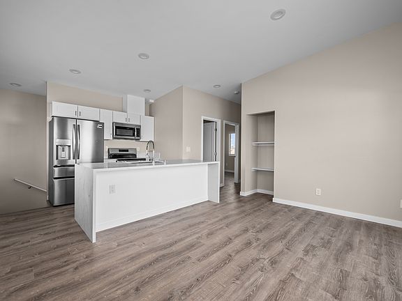 3rd image of 4922 Tierra Baja Way #1