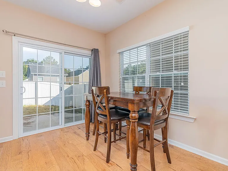 104 Saluda Springs Ct — Photo 6