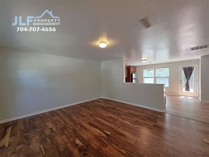 Building Photo - 6142 Salamander Run Ln