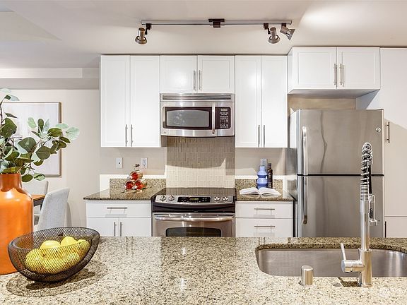 4th image of 699 John Street #209